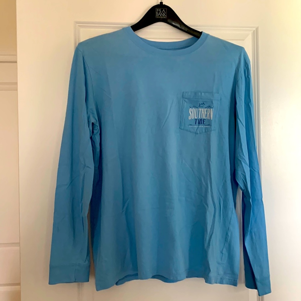 Men’s size L Southern Tide t-Shirt